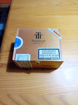 Caja de madera Trinidad Habanos