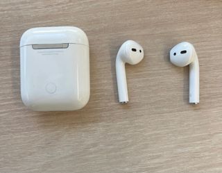 Apple AirPods 2ª Gen