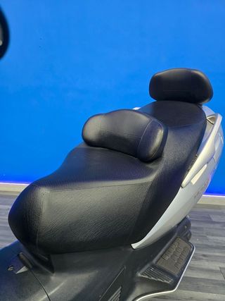 Suzuki Burgman 650 Executive 2005