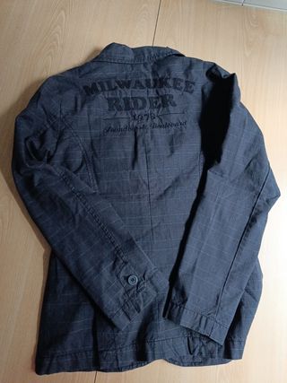 Americana CKS niño gris Talla M. Talla 12 años