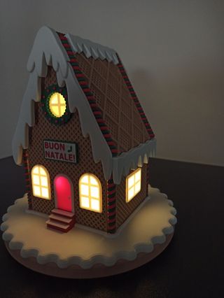 Casetta Natalizia con Luci 3D