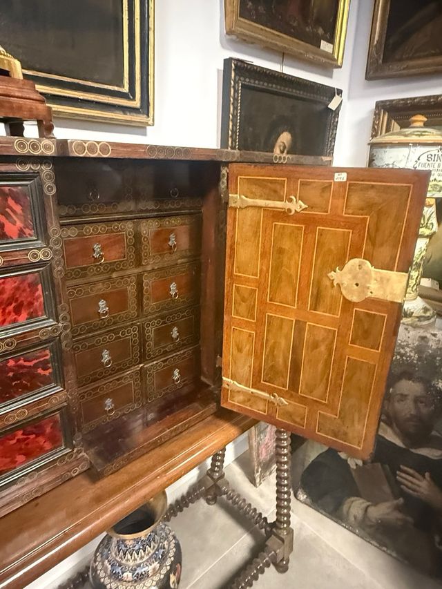 Bargueño Papelera Siglo XVII Hispano Flamenco