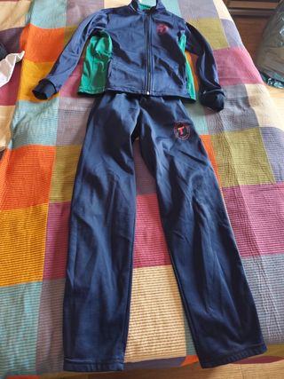 uniforme chandal colegio divina providencia