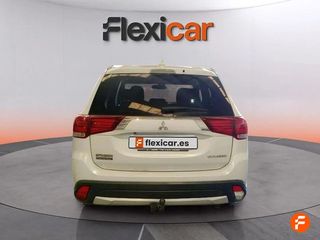 Mitsubishi Outlander 220 DI-D Motion 2WD 5 Plazas