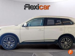 Mitsubishi Outlander 220 DI-D Motion 2WD 5 Plazas