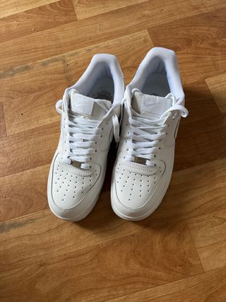 Lote 2 pares zapatillas Nike Air Force 1 blancas