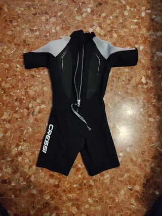 Traje Neopreno Cressi Chica 3mm

Talla S