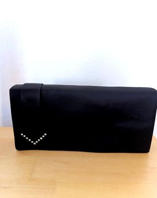 Cartera negra vintage con tachuelas – Bolsos Casal