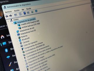 Portátil ASUS X560U i7 16GB RAM GTX 1050