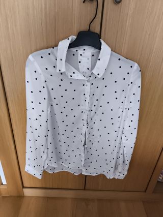 Camisa de lunares blanca y negra Talla XS