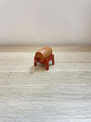 Barril Playmobil con soporte