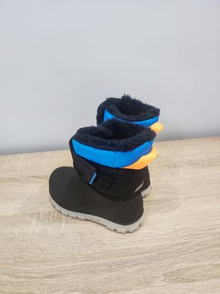Botas nieve Quechua  impermeables talla 29.
