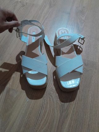 Sandalias cuña blancas talla 39