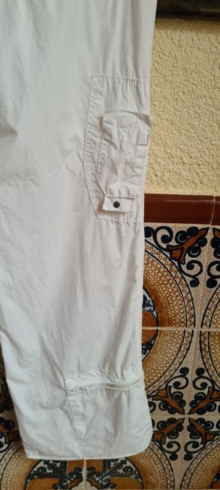 Pantalón juvenil y desenfadado. Style Vintage