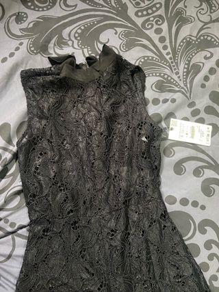 Mono Zara encaje negro talla S
