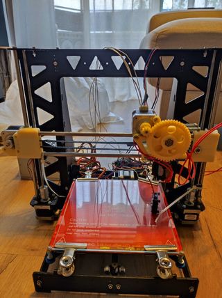 Impresora 3D + componentes adicionales
