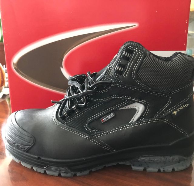 Botas de seguridad Cofra negras