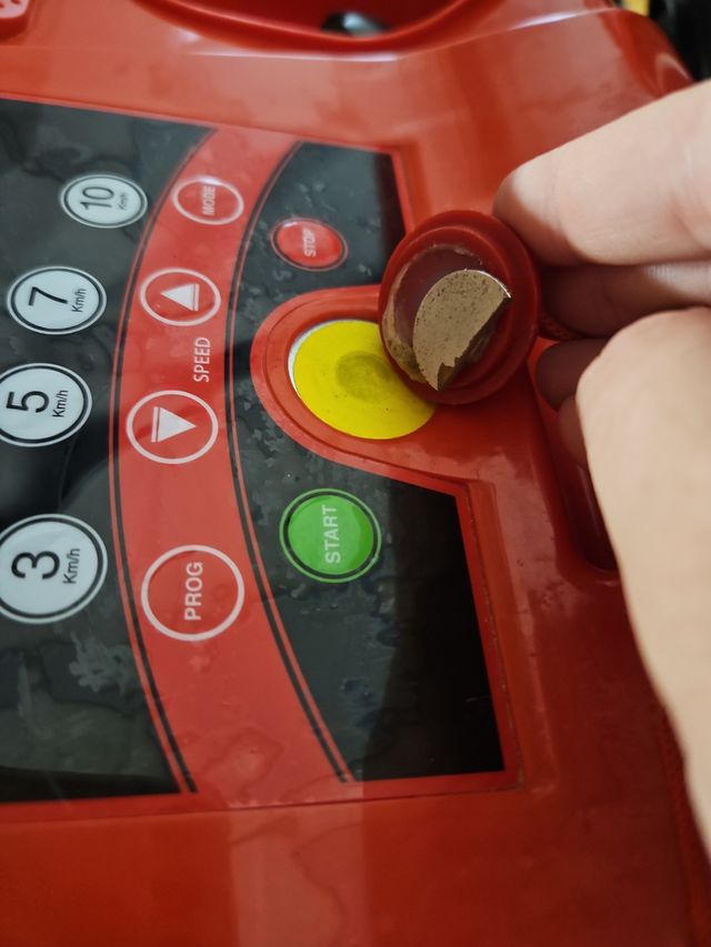 Cinta de correr Cecotec 1000W