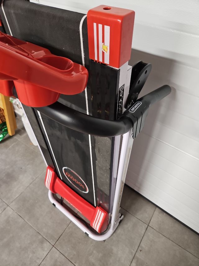 Cinta de correr Cecotec 1000W