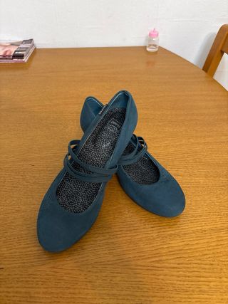 Lote Zapatos Mujer Camper Tacón y Cerrados