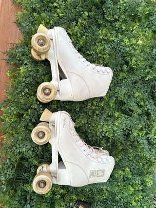 Patines blancos 4 ruedas