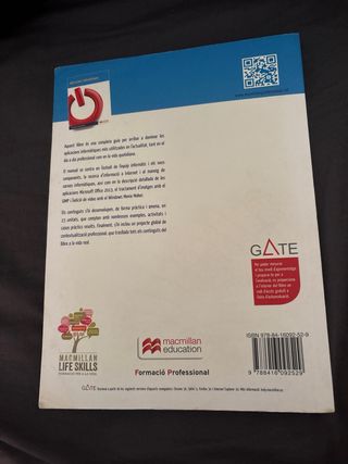 Libro Aplicacions Informàtiques