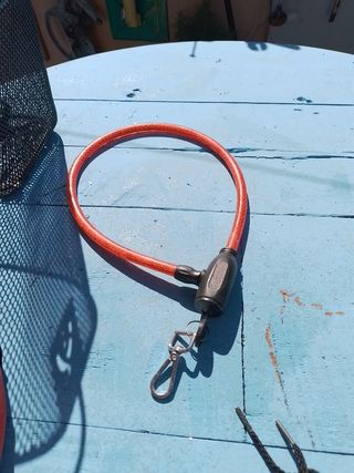 Cesta, Casco, Funda Sillín y Candado Bici