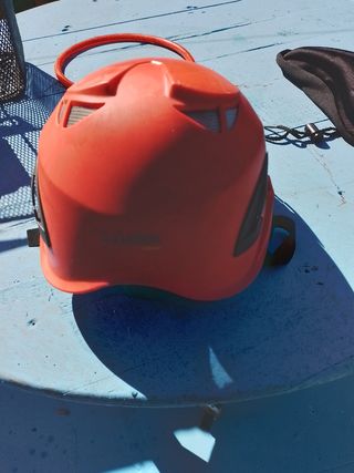 Cesta, Casco, Funda Sillín y Candado Bici