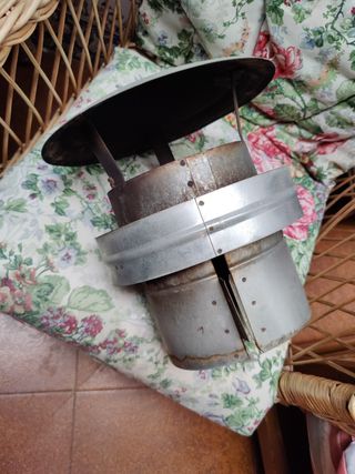Caperuza de chimenea metálica