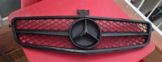 Rejilla Paragolpes Mercedes AMG Negra