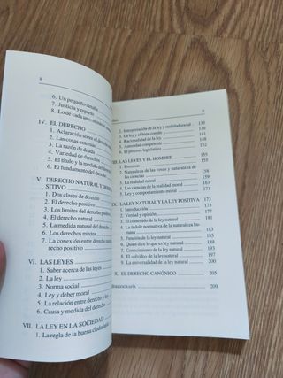 Libro ¿Qué es el derecho?