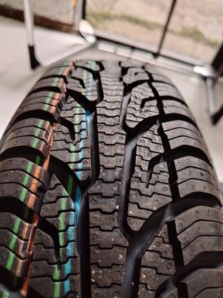 2 Neumáticos Uniroyal 155/70 R13 75 T M+s