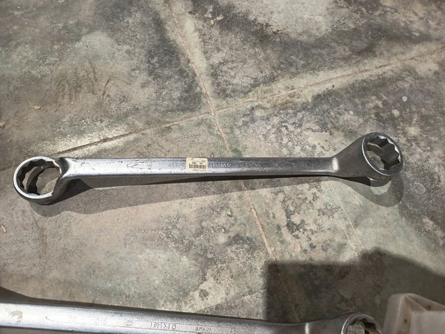 Llave acodada 46-50 mm