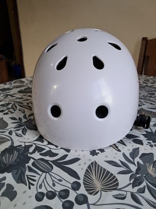 Casco patines infantil blanco