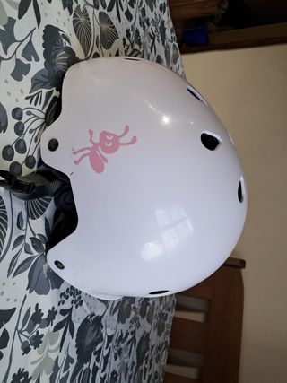 Casco patines infantil blanco