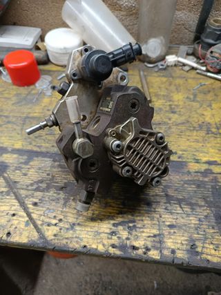 Bomba Inyectora Trafic Vivaro Primastar 2.0dci