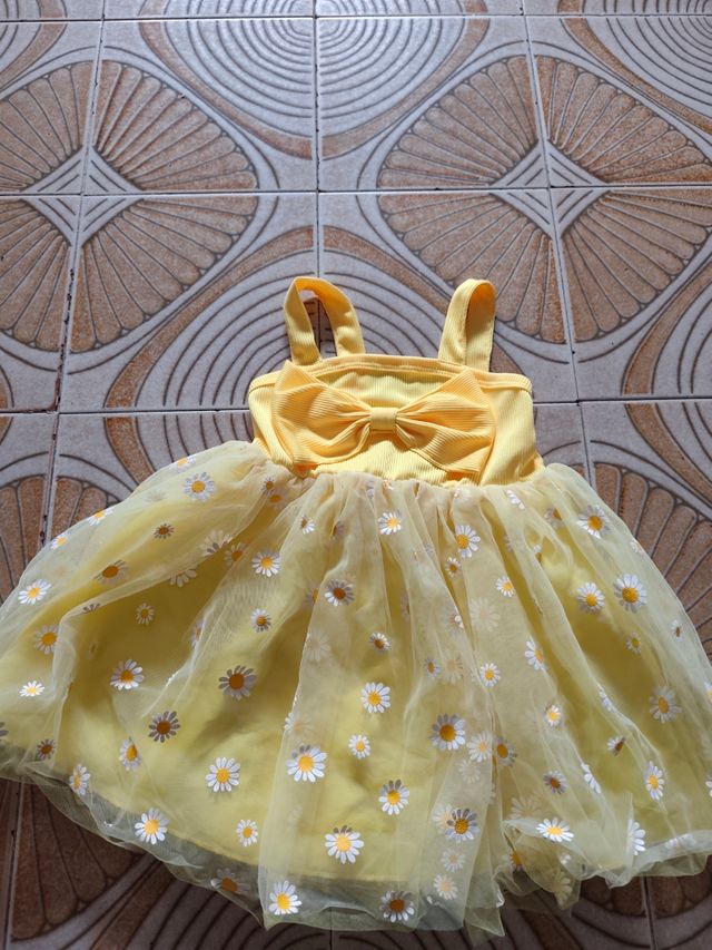 Vestido niña amarillo 12-18 meses