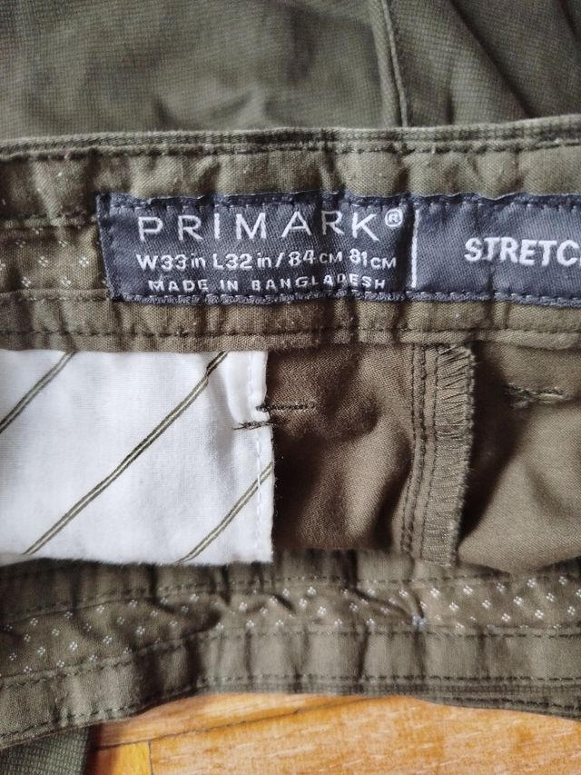 Pantalón chino hombre verde