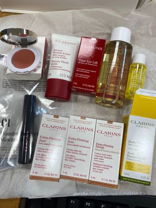 Clarins Lote Cuidado Facial y Corporal