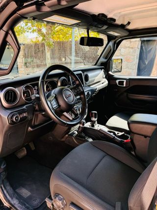 Jeep Wrangler Willys 2021