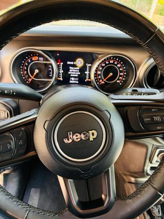 Jeep Wrangler Willys 2021