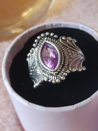 Anillo Plateado Morado Piedra Marquise