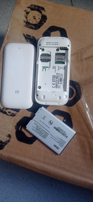 Router Móvil 4G LTE ZTE MF90