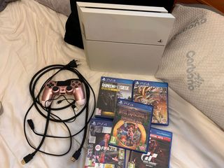 PS4 Blanca (500GB) con Mando Rosa y Juegos