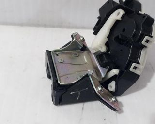143542 g33m62310a cerradura maletero mazda 3 lim.
