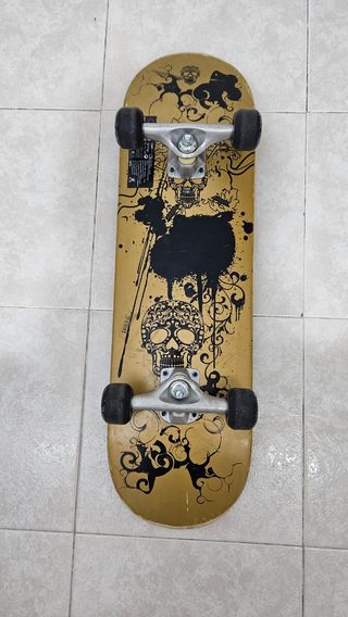 Skate Oxelo Longboard Dorado Calaveras
