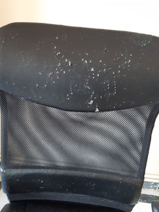 Silla de oficina ergonómica negra