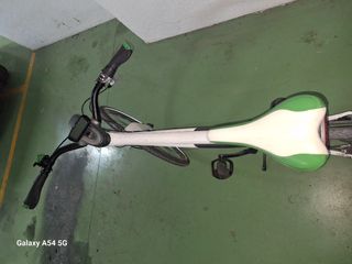 Bicicleta Eléctrica Smart Blanca