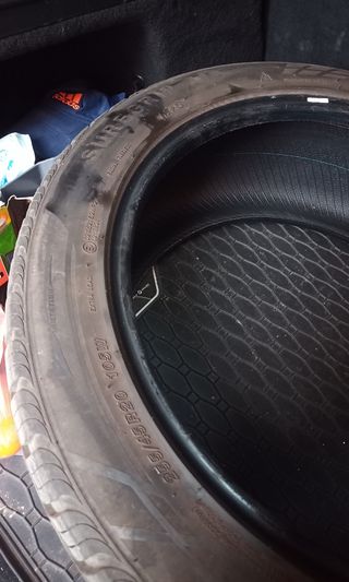 2 Neumáticos 255/45 R20 4 estaciones