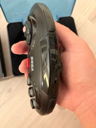 Telecomando Mega Drive a 8 pulsanti Il pulsante L non funziona
